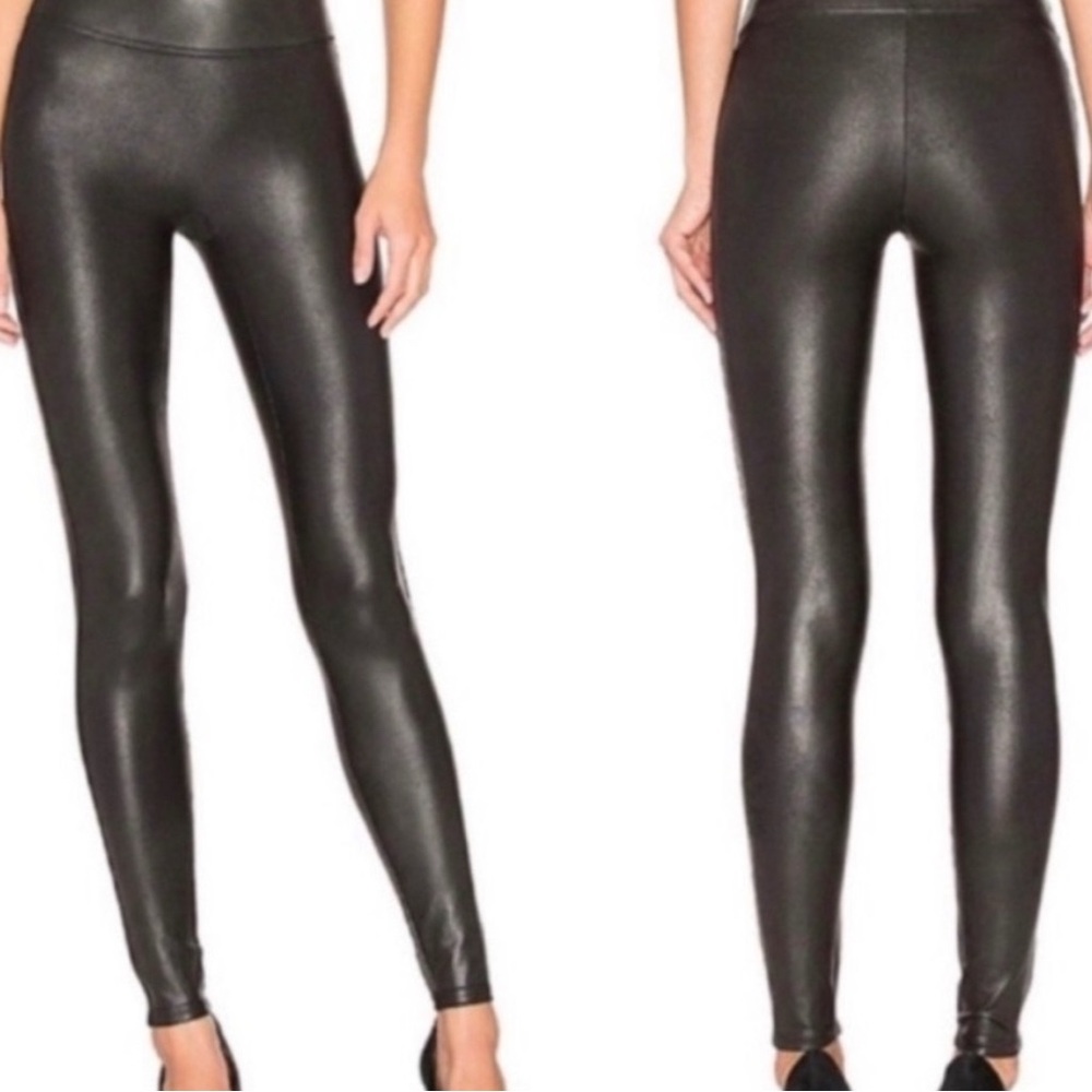 Spanx faux leather leggings classic style Like New condition